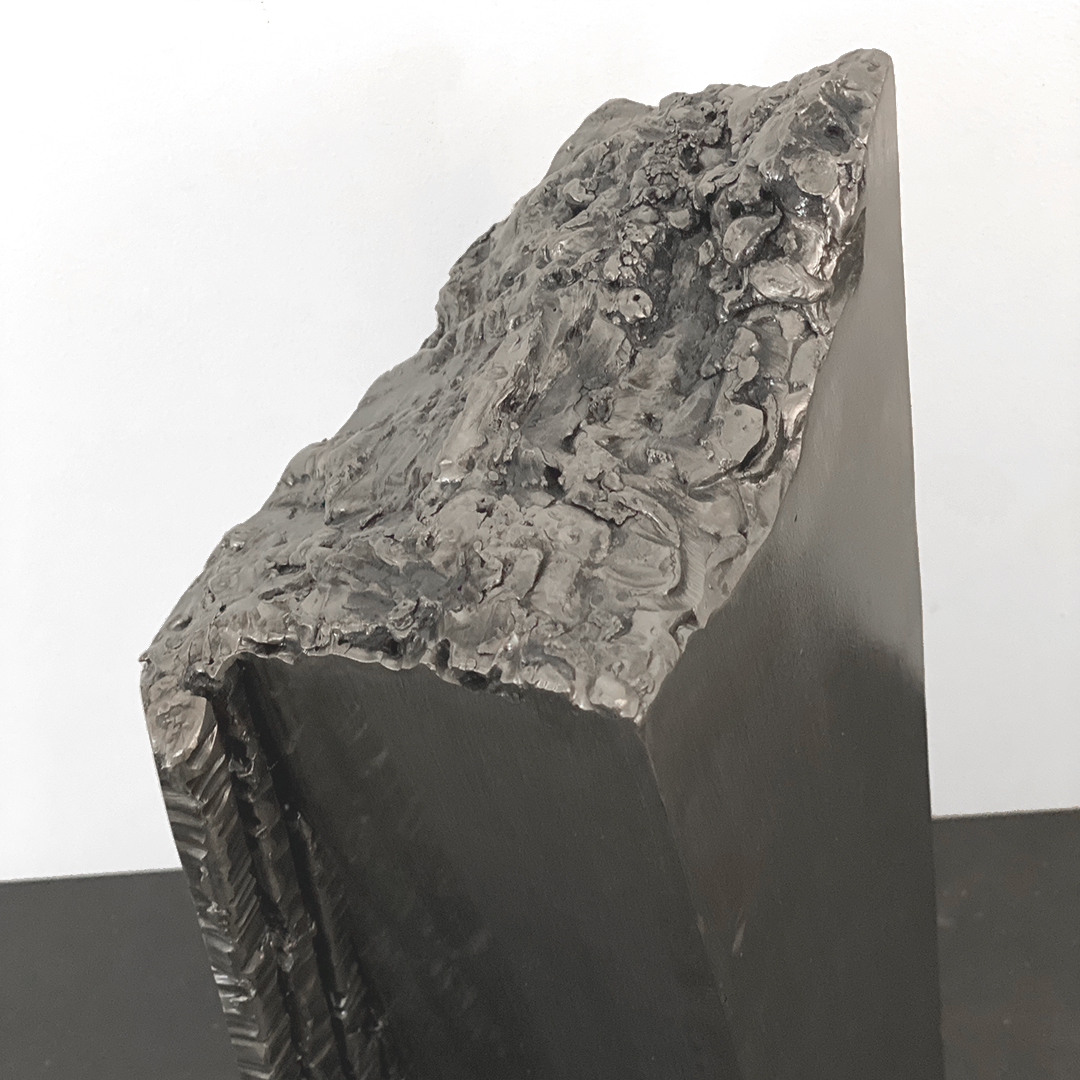 Fragments 2 de José Aguirre - sculpture en métal de haut