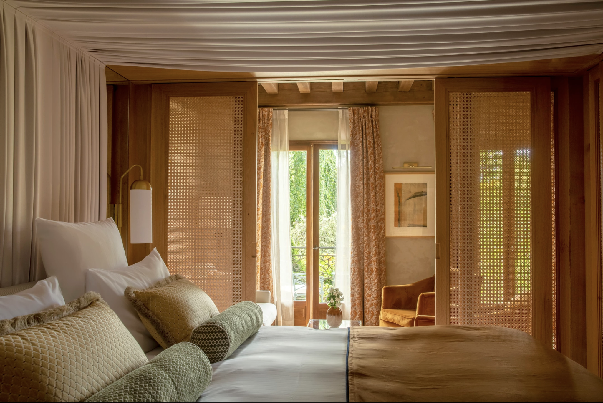 Oeuvre de Christiane Vielle - chambre relais bernard Loiseau 